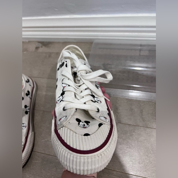 MOA Master of Arts Mickey Mouse sneaker - Picture 9 of 10